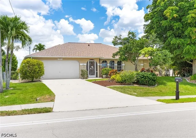 Photo 2 of Sale Pending at 3931 Pelican Blvd, Cape Coral, FL 33914 | MLS# 2026024659 | Listing updated on 2026-09-29