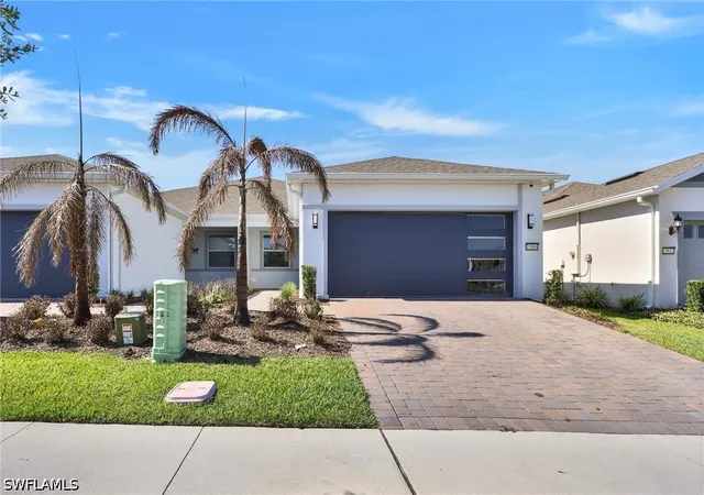 Photo 2 of Townhouse for sale at 15806 Gem View St, Winter Garden, FL 34787 | MLS# 226021734 | Listing updated on 2026-09-12