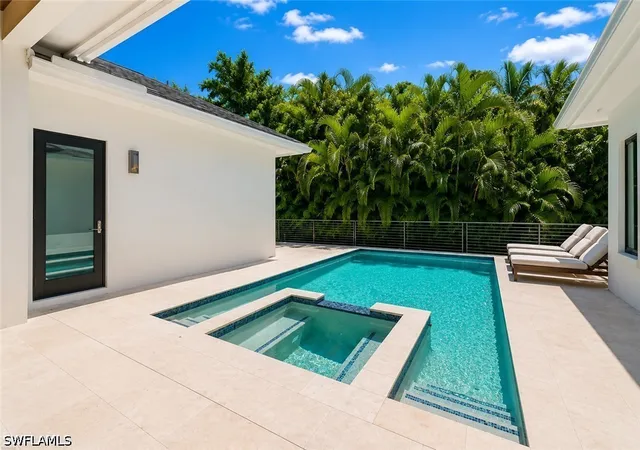 Photo 4 of Single family home for sale at 1364 Cypress Woods Dr, Naples, FL 34103 | MLS# 226021919 | Listing updated on 2026-09-16
