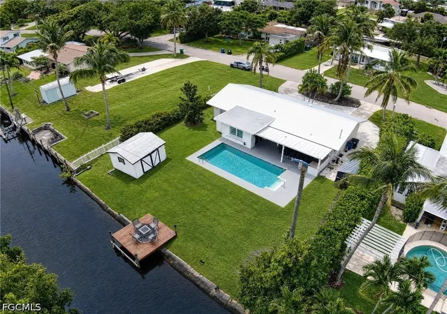Photo 2 of Single family home for sale at 1019 Wyomi Dr, Fort Myers, FL 33919 | MLS# 2026024801 | Listing updated on 2026-09-16