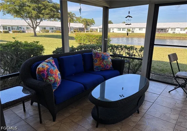 Photo 4 of Townhouse for sale at 1515 Edgewater Cir, Fort Myers, FL 33919 | MLS# 2026024845 | Listing updated on 2026-09-11