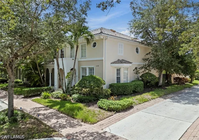 Photo 2 of Sale Pending at 6112 Towncenter Cir, Naples, FL 34119 | MLS# 226020786 | Listing updated on 2026-09-08
