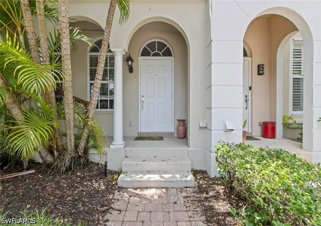 Photo 3 of Sale Pending at 6112 Towncenter Cir, Naples, FL 34119 | MLS# 226020786 | Listing updated on 2026-09-08