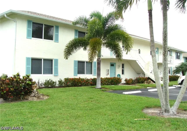 Photo 2 of Sale Pending at 135 Quails Nest Rd #4, Naples, FL 34112 | MLS# 226022074 | Listing updated on 2026-09-03