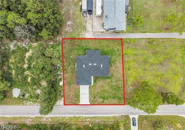 Photo 3 of Single family home for sale at 3502 E 10th Street, Lehigh Acres, FL 33972 | MLS# 2026025030 | Listing updated on 2026-09-06
