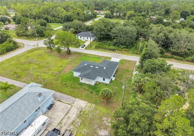 Photo 4 of Single family home for sale at 3502 E 10th Street, Lehigh Acres, FL 33972 | MLS# 2026025030 | Listing updated on 2026-09-06