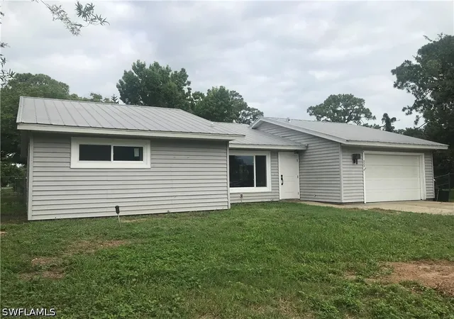 Photo 2 of Single family home for sale at 323 Ohio Rd, Lehigh Acres, FL 33936 | MLS# 226022097 | Listing updated on 2026-09-03