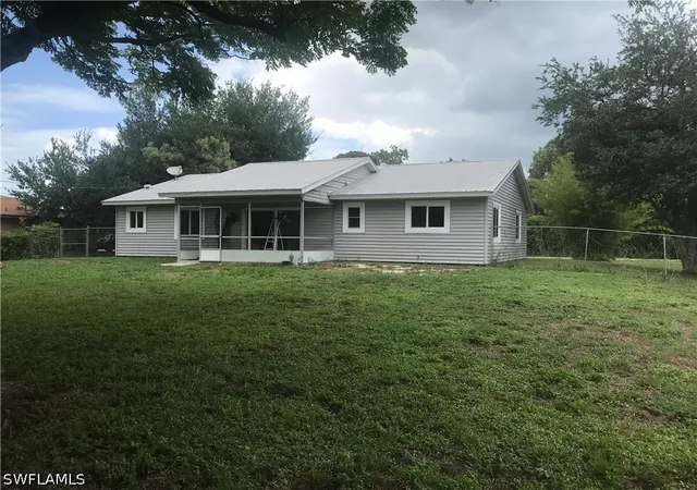 Photo 3 of Single family home for sale at 323 Ohio Rd, Lehigh Acres, FL 33936 | MLS# 226022097 | Listing updated on 2026-09-03