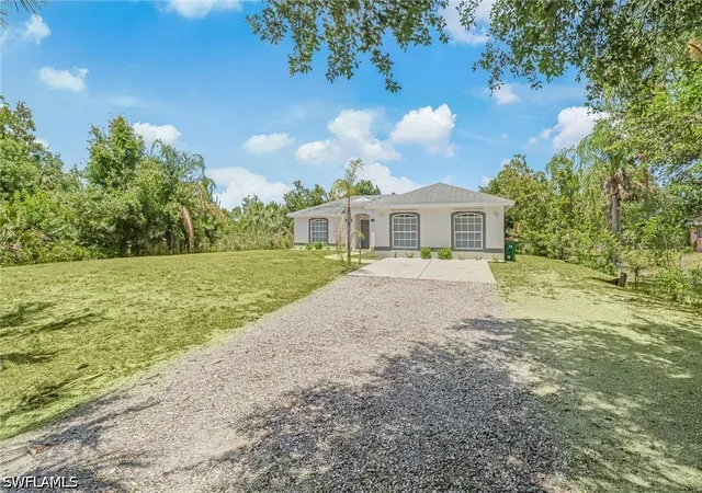 Photo 2 of Single family home for sale at 2921 2nd Avenue Se, Naples, FL 34117 | MLS# 226022169 | Listing updated on 2026-09-04