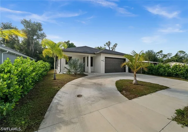 Photo 2 of Single family home for sale at 1916 Jefferson Ave, Fort Myers, FL 33901 | MLS# 226022176 | Listing updated on 2026-09-11