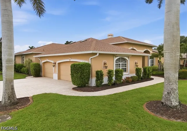 Photo 3 of Single family home for sale at 14760 Royal Oak Ct, Fort Myers, FL 33919 | MLS# 2026025099 | Listing updated on 2026-09-15
