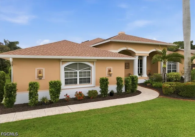 Photo 3 of Single family home for sale at 14760 Royal Oak Ct, Fort Myers, FL 33919 | MLS# 2026025099 | Listing updated on 2026-09-15