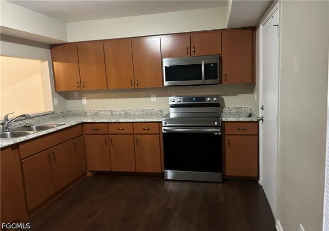 Photo 3 of Single family home for sale at 405 Sw 43rd Lane, Cape Coral, FL 33914 | MLS# 2026025198 | Listing updated on 2026-09-20