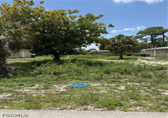 Photo 1 of Land for sale at 5540 6th Avenue, Fort Myers, FL 33907 | MLS# 2026025233 | Listing updated on 2026-09-02