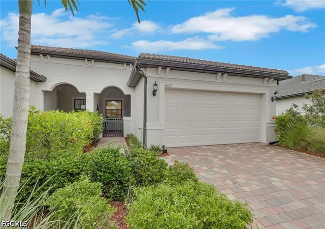 Photo 2 of Townhouse for sale at 16621 Rolling Rock Blvd, Alva, FL 33920 | MLS# 2026025353 | Listing updated on 2026-09-06