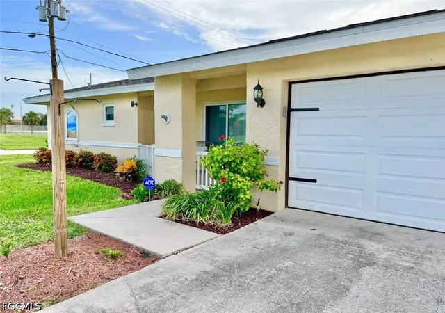 Photo 3 of Single family home for sale at 2314 Se 18th Place, Cape Coral, FL 33990 | MLS# 2026025359 | Listing updated on 2026-09-02