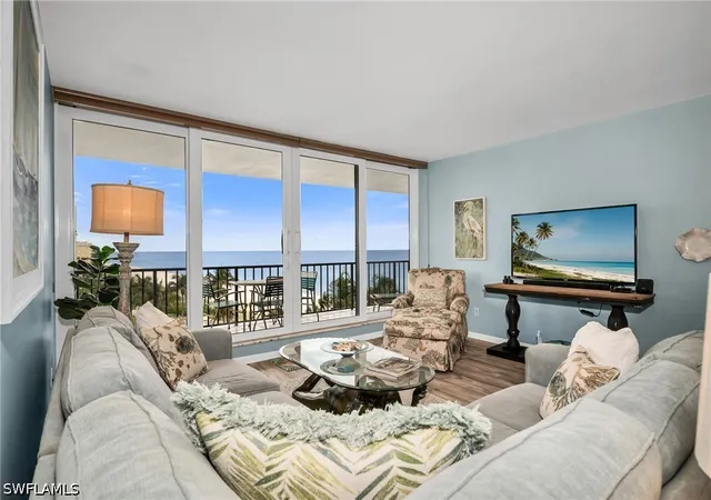 Photo 2 of Condo for sale at 4001 Gulf Shore Blvd N #507, Naples, FL 34103 | MLS# 226022066 | Listing updated on 2026-09-11