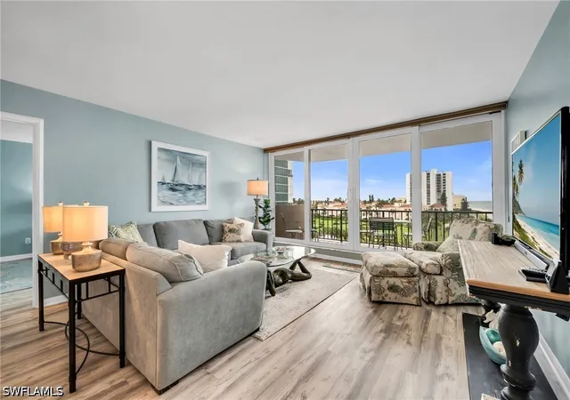 Photo 3 of Condo for sale at 4001 Gulf Shore Blvd N #507, Naples, FL 34103 | MLS# 226022066 | Listing updated on 2026-09-11