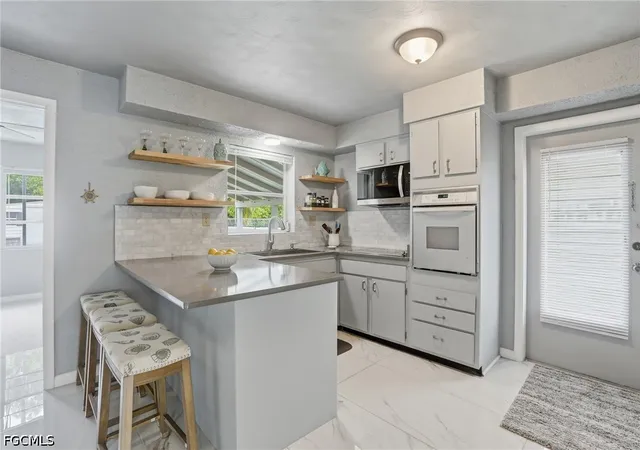 Photo 1 of Single family home for sale at 372 Altamont Ave, Fort Myers, FL 33905 | MLS# 2026025457 | Listing updated on 2026-09-03