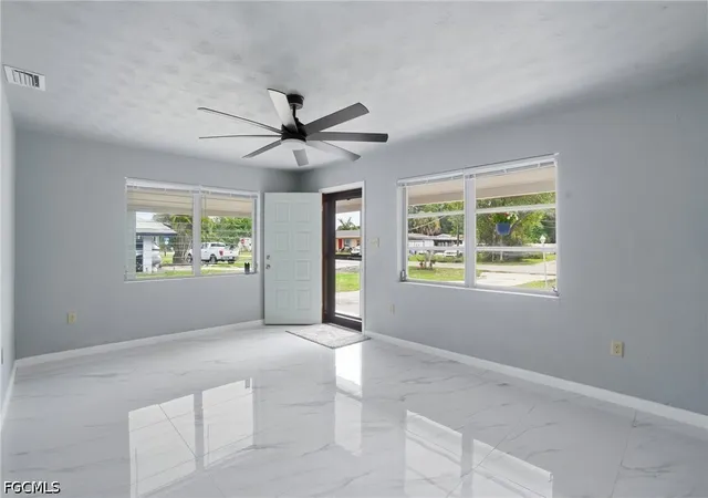 Photo 4 of Single family home for sale at 372 Altamont Ave, Fort Myers, FL 33905 | MLS# 2026025457 | Listing updated on 2026-09-03
