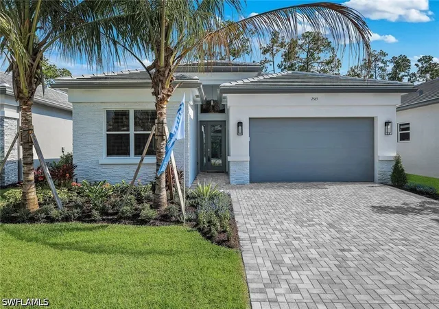 Photo 1 of Single family home for sale at 2565 Kingfisher Dr, Naples, FL 34112 | MLS# 226022174 | Listing updated on 2026-09-05