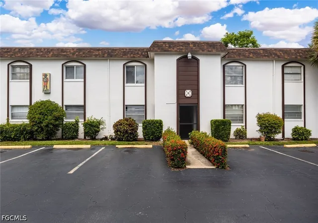 Photo 1 of Condo for sale at 2828 Jackson St #B3, Fort Myers, FL 33901 | MLS# 2026025549 | Listing updated on 2026-09-21
