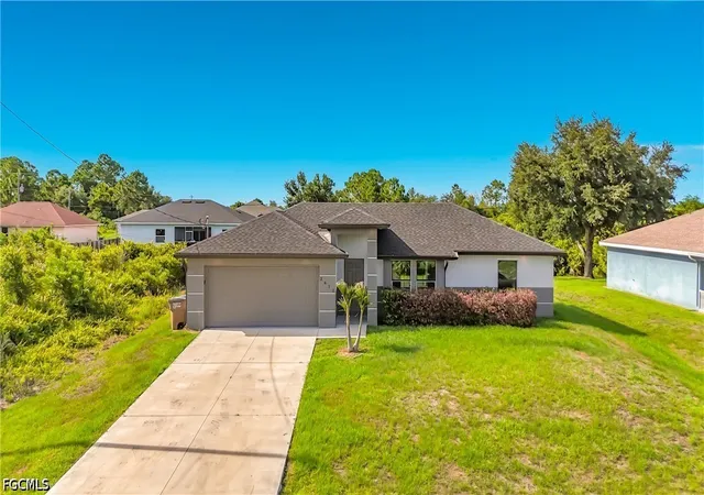 Photo 1 of Single family home for sale at 2612 15th Street SW, Lehigh Acres, FL 33976 | MLS# 2026025587 | Listing updated on 2026-09-03