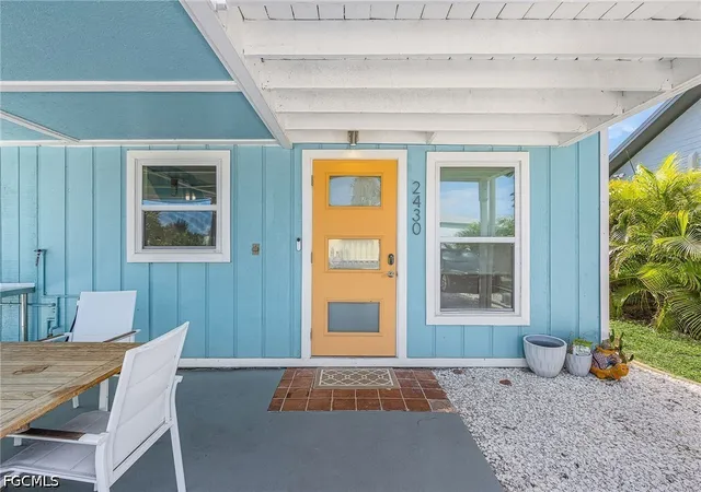 Photo 4 of Single family home for sale at 2430 Orange St, Saint James City, FL 33956 | MLS# 2026025634 | Listing updated on 2026-09-17