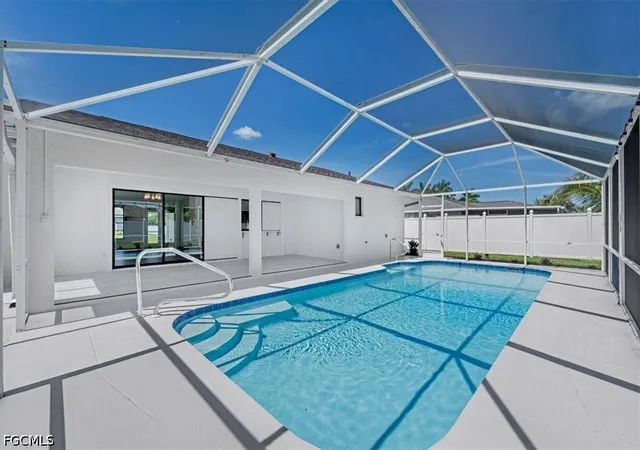 Photo 3 of Sale Pending at 623 Se 31st Lane, Cape Coral, FL 33904 | MLS# 2026025816 | Listing updated on 2026-09-23