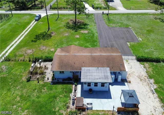 Photo 2 of Sale Pending at 17751 Wells Rd, North Fort Myers, FL 33917 | MLS# 2026025903 | Listing updated on 2026-09-14