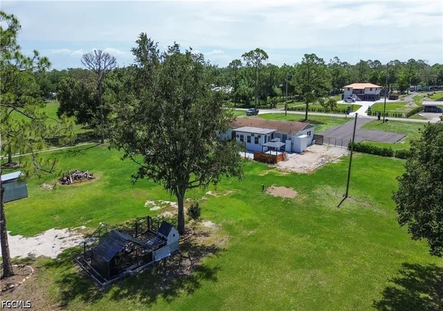 Photo 4 of Sale Pending at 17751 Wells Rd, North Fort Myers, FL 33917 | MLS# 2026025903 | Listing updated on 2026-09-23