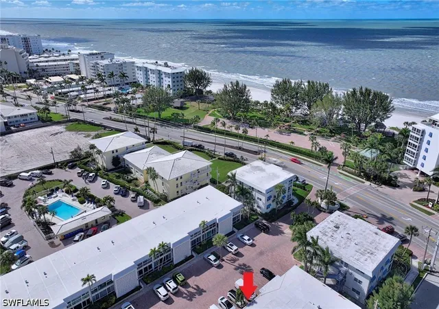 Photo 3 of Condo for sale at 2100 Gulf Shore Blvd N #107, Naples, FL 34102 | MLS# 226020211 | Listing updated on 2026-09-18