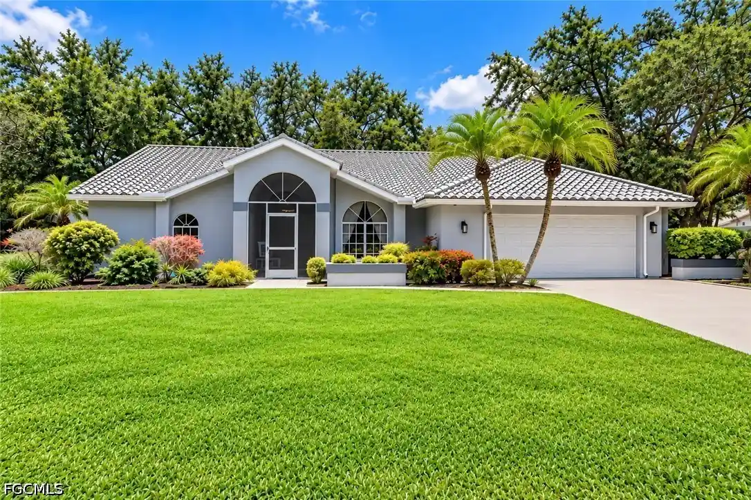 Photo 1 of Sale Pending at 11481 Bent Pine Dr, Fort Myers, FL 33913 | MLS# 2026025963 | Listing updated on 2026-10-27