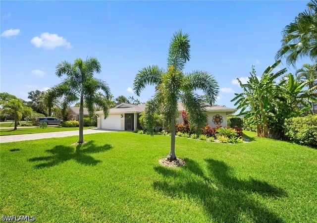 Photo 2 of Single family home for sale at 28581 Winthrop Cir, Bonita Springs, FL 34134 | MLS# 226022709 | Listing updated on 2026-09-14