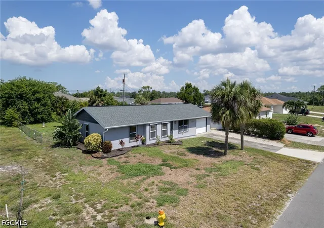 Photo 2 of Single family home for sale at 2204 NE 15th Place, Cape Coral, FL 33909 | MLS# 2026026063 | Listing updated on 2026-09-17