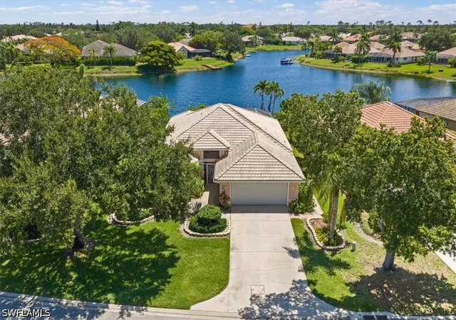 Photo 1 of Sale Pending at 10848 Longshore Way W, Naples, FL 34119 | MLS# 226022605 | Listing updated on 2026-09-16