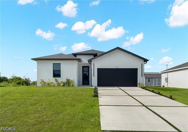 Photo 1 of Sale Pending at 7071 Tide Cir, Labelle, FL 33935 | MLS# 2026026134 | Listing updated on 2026-10-05