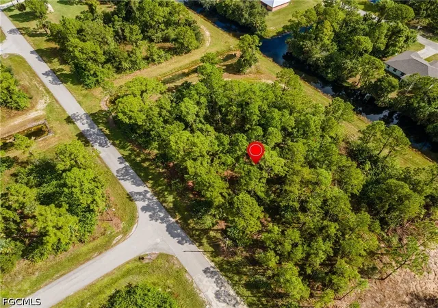 Photo 4 of Land for sale at 231 Thornton Ave S, Lehigh Acres, FL 33974 | MLS# 2026026136 | Listing updated on 2026-09-05