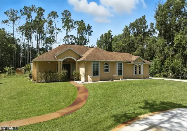 Photo 2 of Single family home for sale at 3280 25th Avenue Sw, Naples, FL 34117 | MLS# 226022964 | Listing updated on 2026-09-08