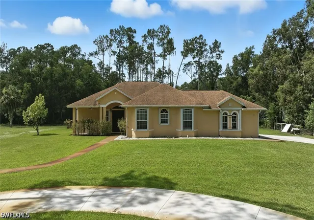 Photo 3 of Single family home for sale at 3280 25th Avenue SW, Naples, FL 34117 | MLS# 226022964 | Listing updated on 2026-09-08
