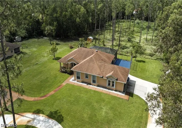 Photo 4 of Single family home for sale at 3280 25th Avenue SW, Naples, FL 34117 | MLS# 226022964 | Listing updated on 2026-09-08