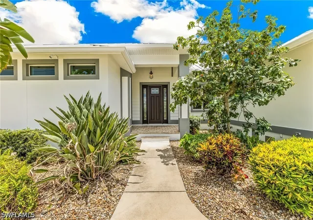 Photo 3 of Single family home for sale at 2477 Sierra Ln, Punta Gorda, FL 33950 | MLS# 226023030 | Listing updated on 2026-09-11