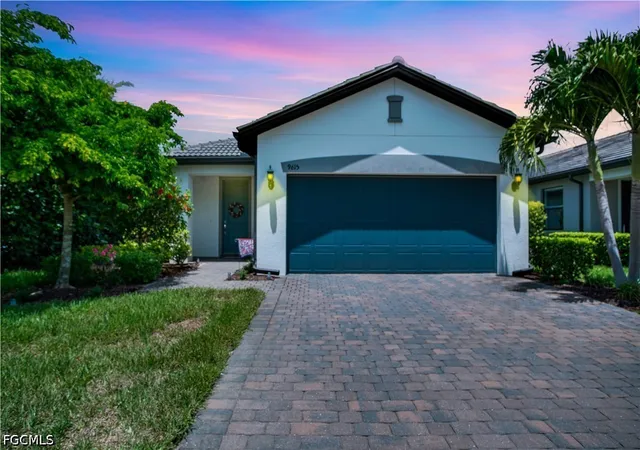 Photo 2 of Single family home for sale at 9615 Bexley Dr, Fort Myers, FL 33967 | MLS# 2026026336 | Listing updated on 2026-10-02