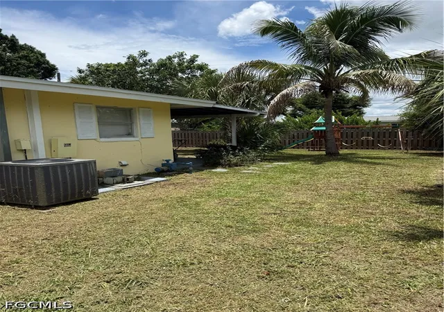 Photo 41 of Single family home for sale at 3941 Maxine St, Fort Myers, FL 33901 | MLS# 2026026390 | Listing updated on 2026-10-06