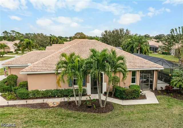 Photo 3 of Townhouse for sale at 10695 Camarelle Cir, Fort Myers, FL 33913 | MLS# 2026026393 | Listing updated on 2026-09-14