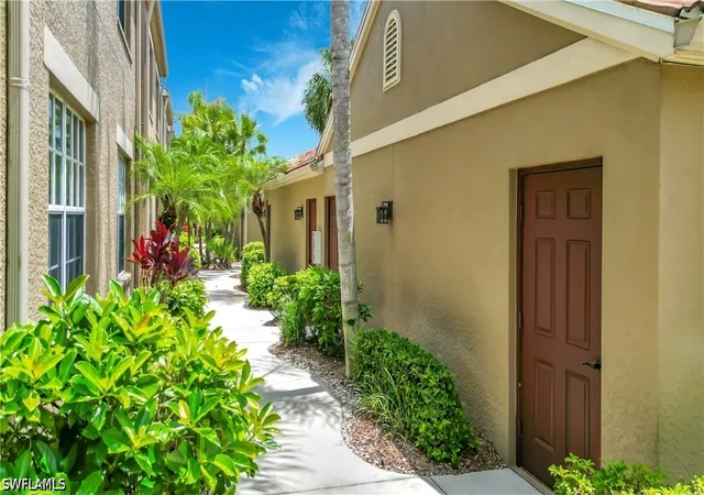 Listing Photo 4 - Condo for sale in building located at 20071 Seagrove St, Estero, FL 33928 - Unit #1001