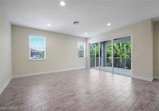 Listing Photo 4 - Condo for sale in building located at 2343 Sheen Ln, Naples, FL 34120 - Unit #405