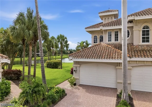 Listing Photo 4 - Condo for sale in building located at 3191 Serenity Ct, Naples, FL 34114 - Unit #201
