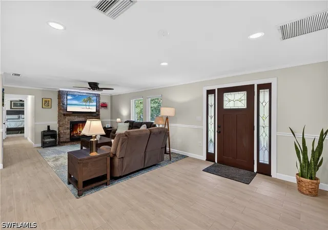 Photo 3 of Sale Pending at 5100 Mahogany Ridge Dr, Naples, FL 34119 | MLS# 226023259 | Listing updated on 2026-09-03
