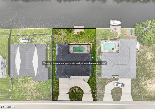 Photo 2 of Single family home for sale at 1417 Everest Pkwy E, Cape Coral, FL 33904 | MLS# 2026026587 | Listing updated on 2026-09-02
